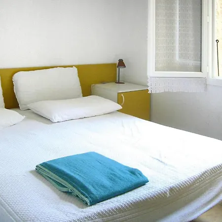 Marina Corsa With Balcony Or Small Garden * Ghisonaccia