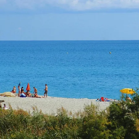 Apartment Marina Corsa With Balcony Or Small Garden Ghisonaccia