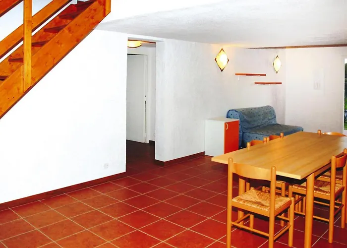 Marina Corsa, Ghisonaccia, With Balcony Or Small Garden Appartement