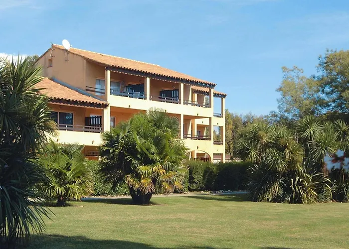 Marina Corsa, Ghisonaccia, With Balcony Or Small Garden