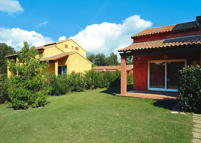 Marina Corsa, Ghisonaccia, With Balcony Or Small Garden * Ghisonaccia